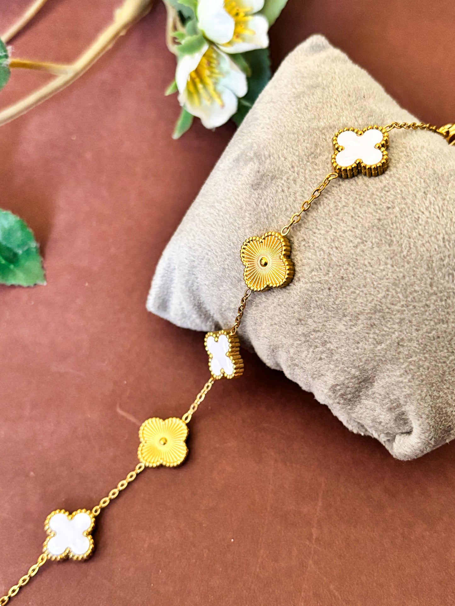 Clover Anti-Tarnish Bracelet in White Your Everyday Lucky Charm