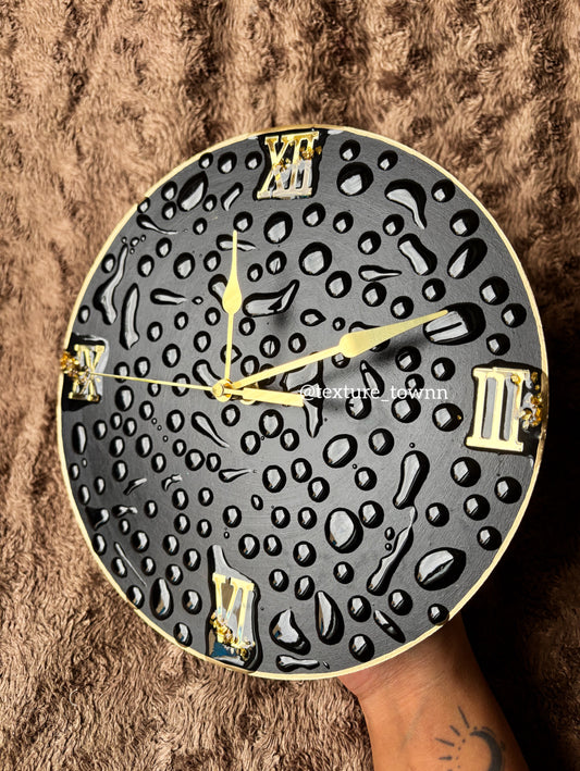 Modern Black Resin Handmade Wall Clock – Elegant Home Décor