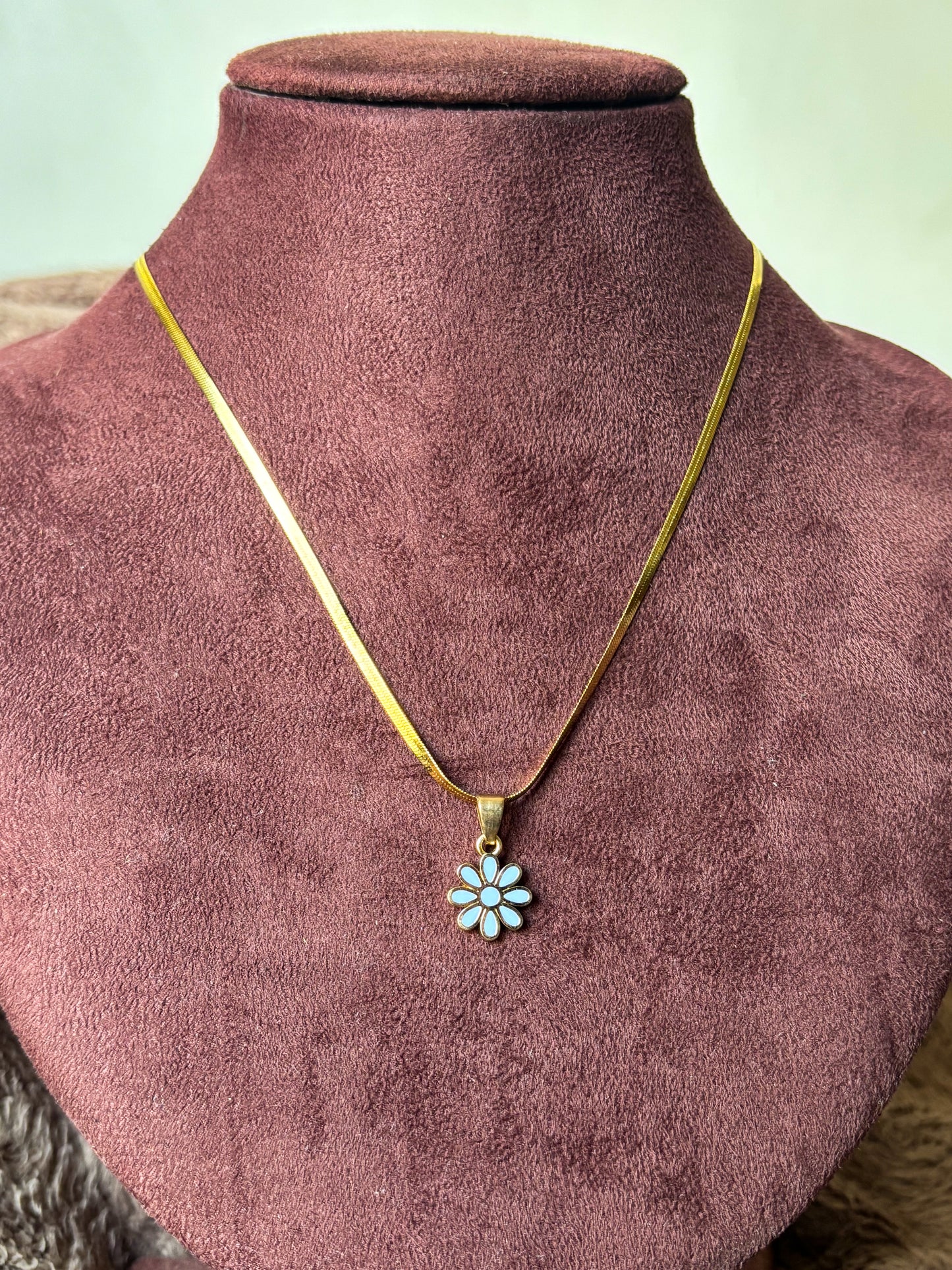 Daisy Floral Necklace