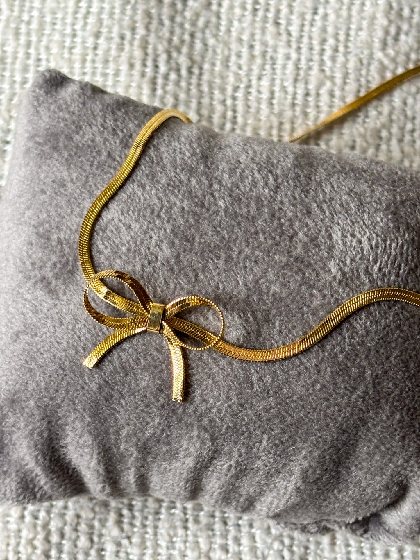 Anti-Tarnish Bow Necklace