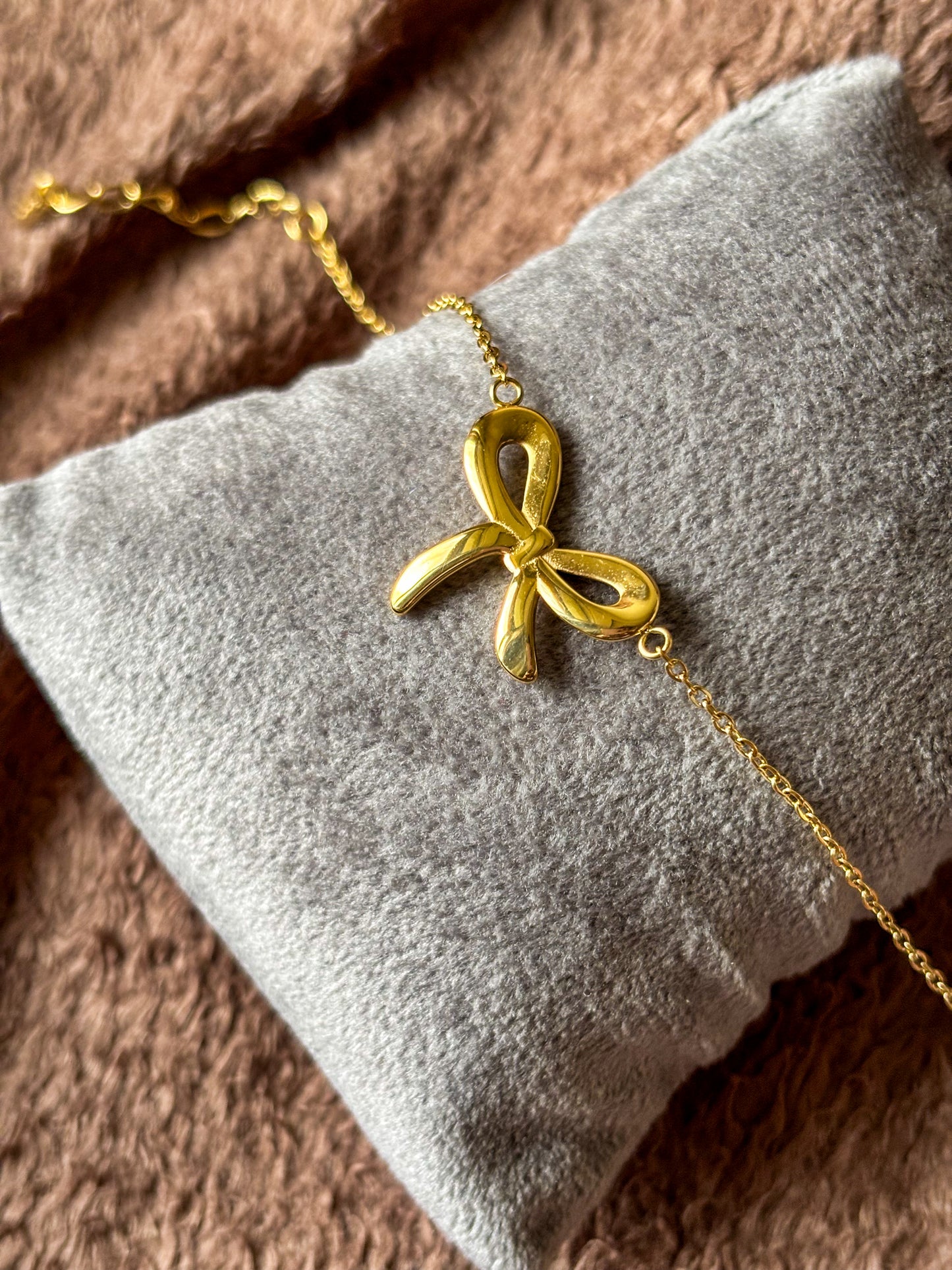 Elegant Bow Anti-Tarnish Bracelet