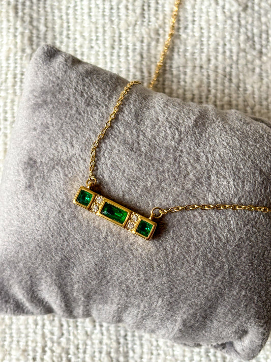 Rectangular Emerald Stone Necklace