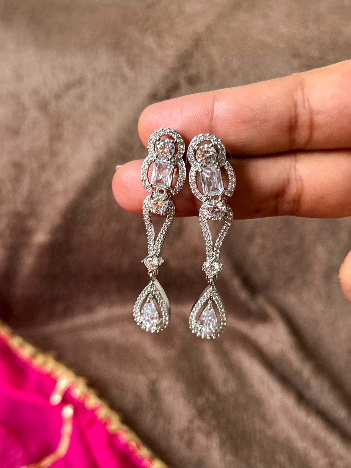 Kiara AD earrings