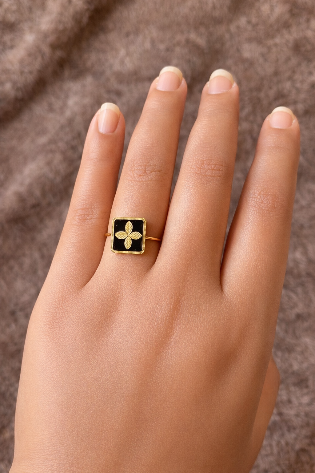 Elegant Gold Clover Statement Ring