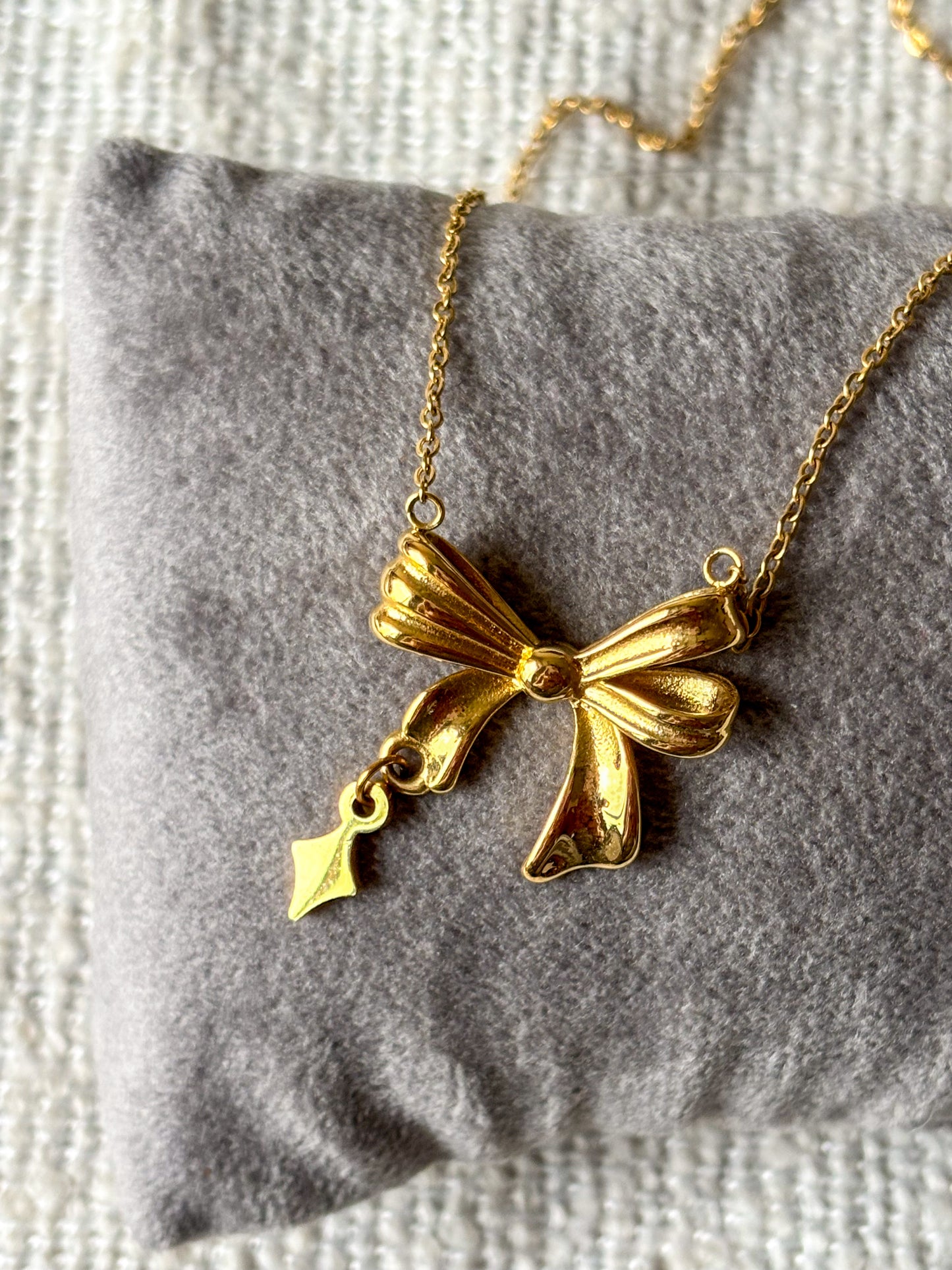 Classic Bow Charm Necklace