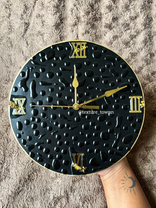 Modern Black Resin Handmade Wall Clock – Elegant Home Décor