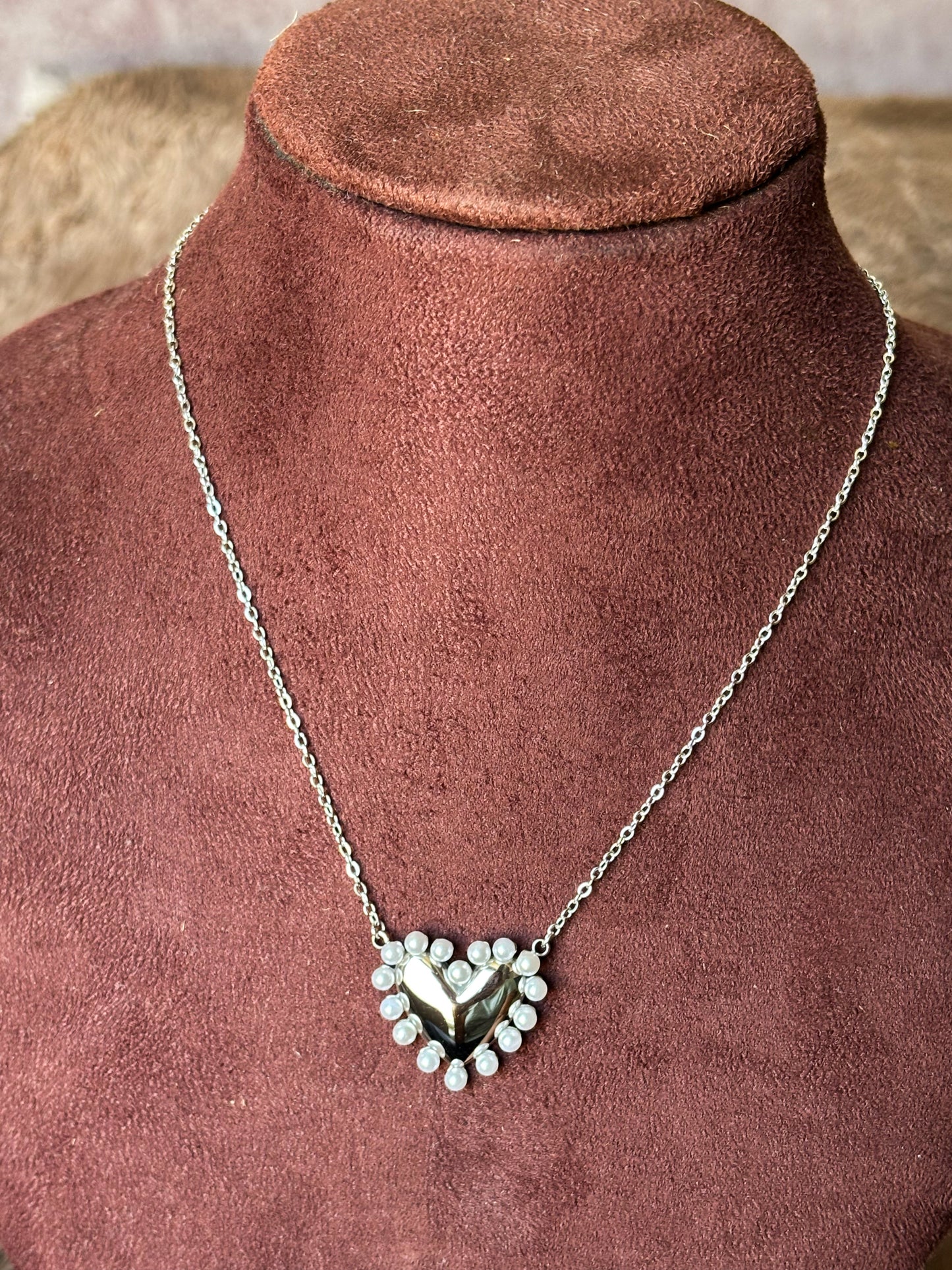 Pearl Heart Pendant Necklace