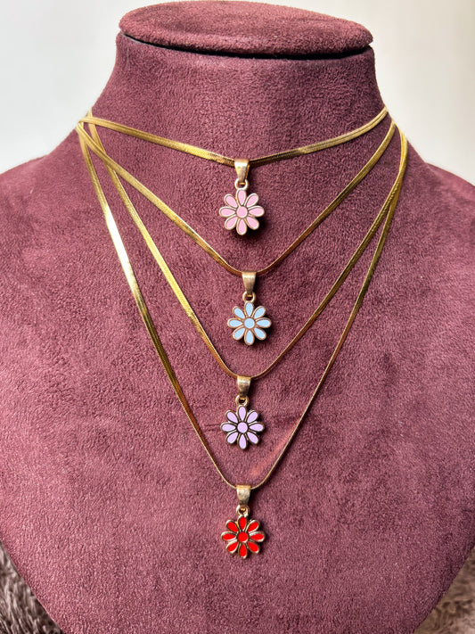Daisy Floral Necklace
