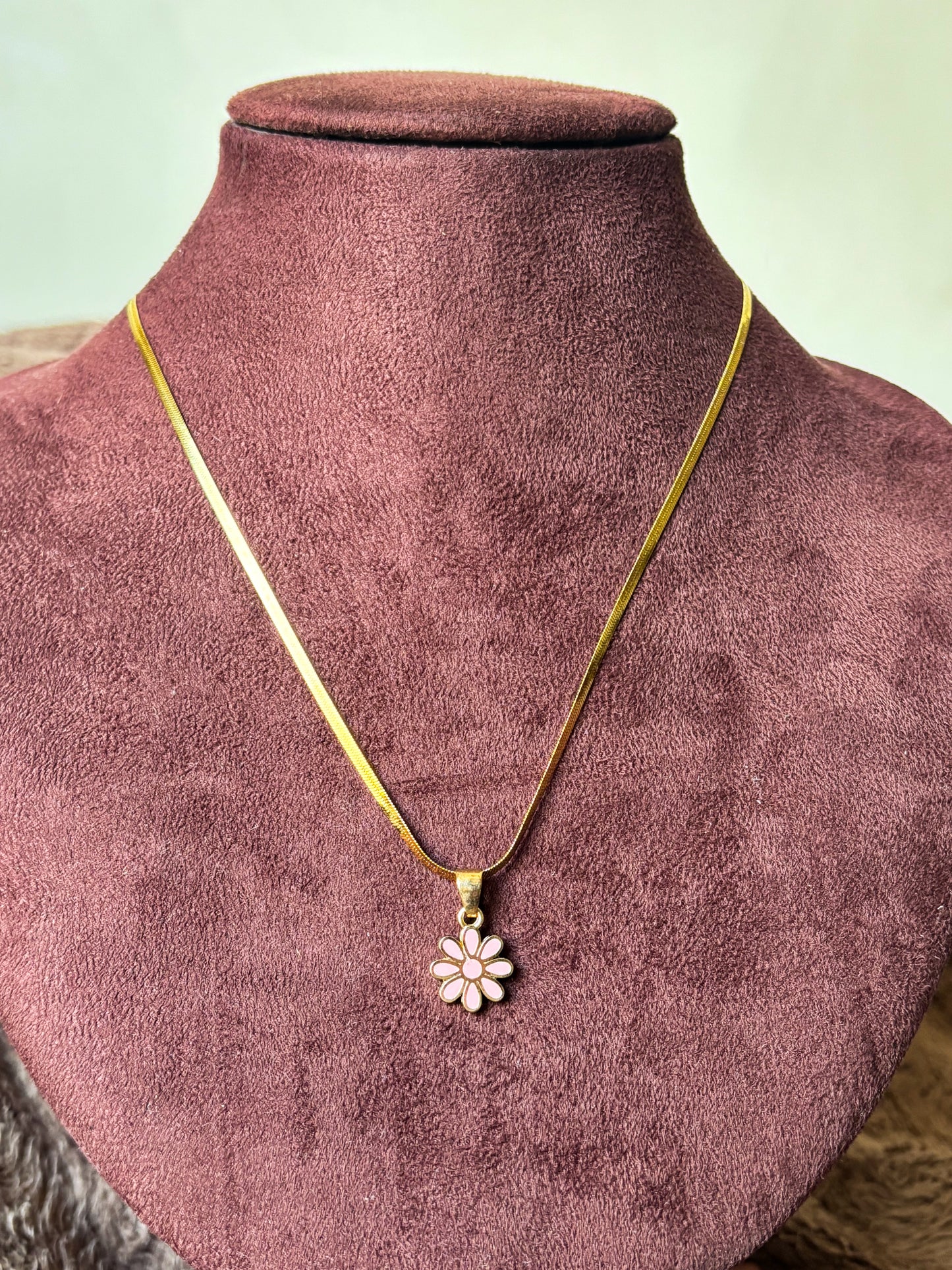 Daisy Floral Necklace