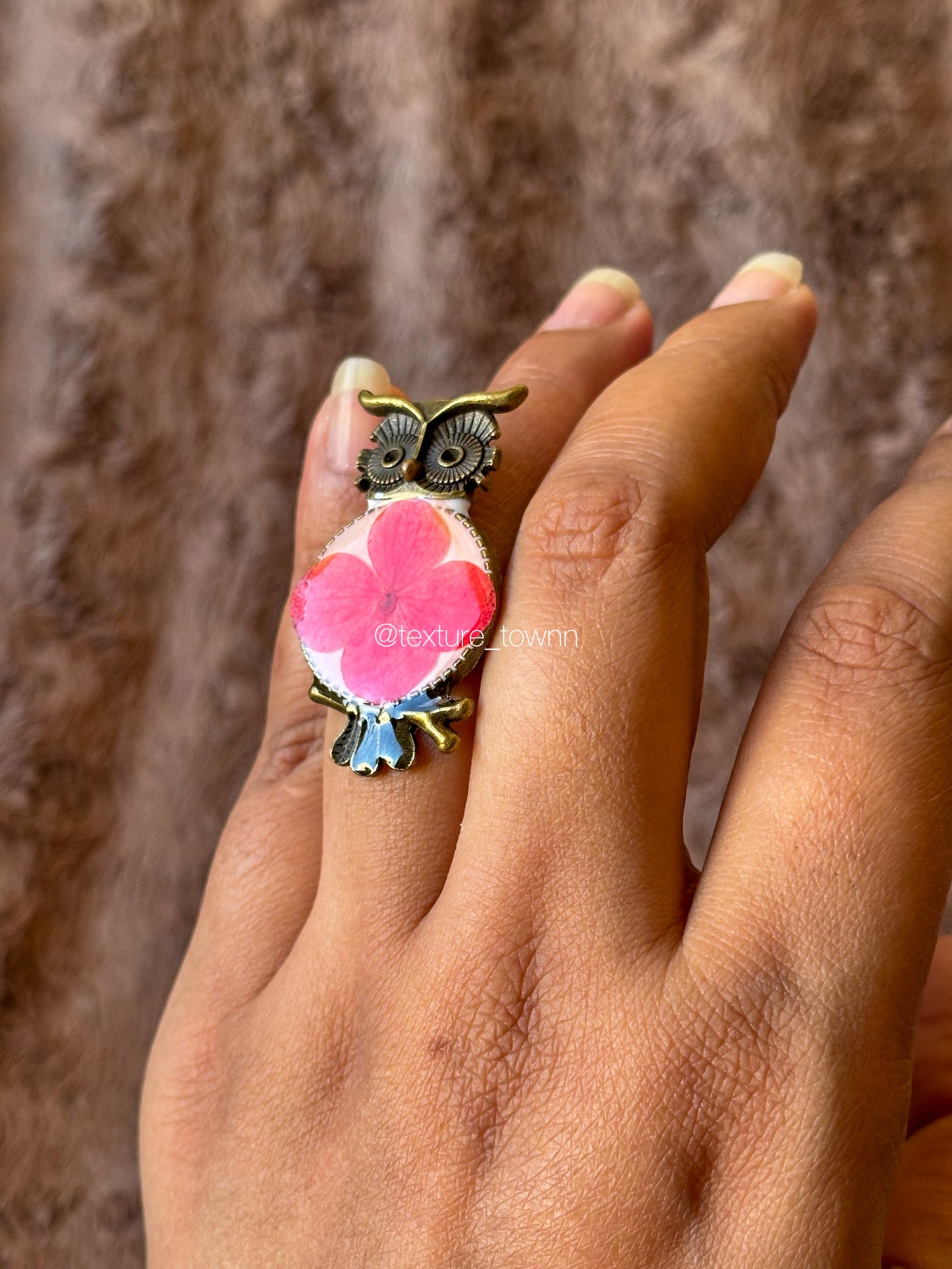 Vintage Owl Floral Resin Ring